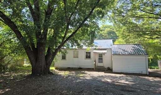 Photo #7 of 1546 Cumberland Road, Farmville, VA 0.3 acres