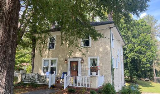 Photo #4 of 305 E 5th Avenue, Kenbridge, VA 0.3 acres