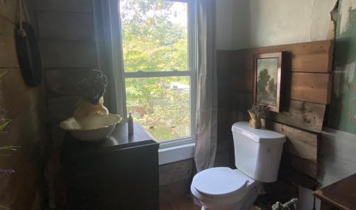 Photo #40 of 305 E 5th Avenue, Kenbridge, VA 0.3 acres