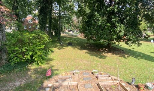 Photo #7 of 305 E 5th Avenue, Kenbridge, VA 0.3 acres