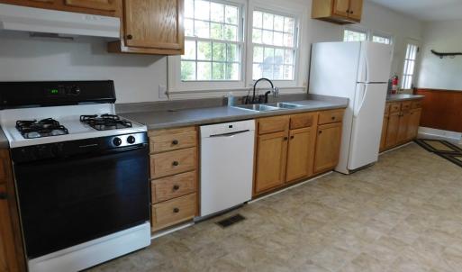 Kitchen additional view