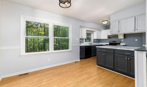 Photo #2 of 404 Benton St, South Hill, VA 0.4 acres