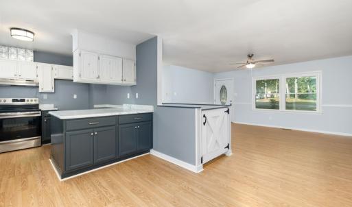 Photo #6 of 404 Benton St, South Hill, VA 0.4 acres