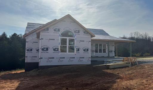 Photo #3 of 604 Stratford Road, Concord, VA 1.3 acres