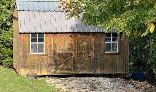 Photo #18 of 827 Wolf Creek Ln, Appomattox, VA 15.3 acres