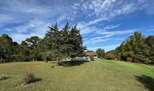 Photo #5 of 827 Wolf Creek Ln, Appomattox, VA 15.3 acres