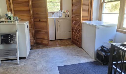 Photo #8 of 28153 N James Madison Hwy, New Canton, VA 3.0 acres