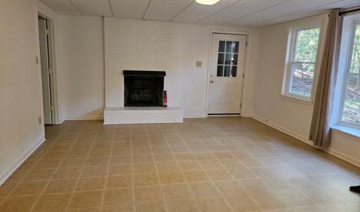 Photo #8 of 1503 Shields Circle, Farmville, VA 1.3 acres