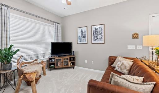 Photo #4 of 1603 High St, Farmville, VA 0.6 acres