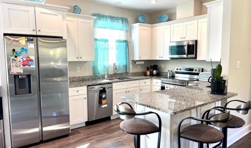 Photo #3 of 11301 Genito Rd, Amelia, VA 0.7 acres