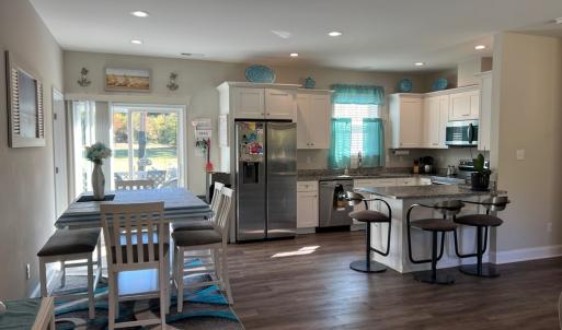 Photo #4 of 11301 Genito Rd, Amelia, VA 0.7 acres