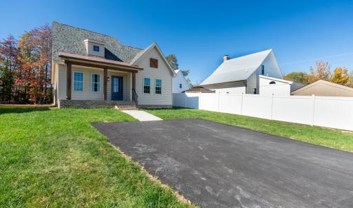 Photo #31 of 201 Zion Drive, Farmville, VA 0.1 acres