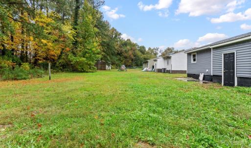 Photo #24 of 407 TUNSTALL AVE, Blackstone, VA 0.3 acres