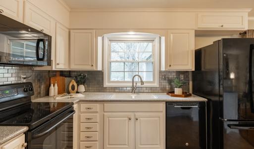 Photo #14 of 1203 Fifth Avenue, Farmville, VA 0.3 acres