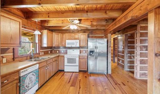 Photo #17 of 2371 Cedar Bend Road, Appomattox, VA 14.4 acres