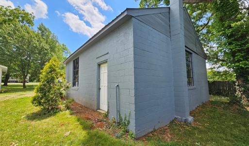 Photo #5 of 74 Conner St, Dillwyn, VA 0.4 acres