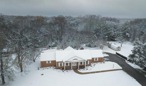 Photo #4 of 308 Dana Dr, Farmville, VA 0.9 acres