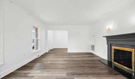 Photo #8 of 308 Dana Dr, Farmville, VA 0.9 acres