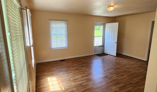 Photo #20 of 602 West 11th, Victoria, VA 0.5 acres