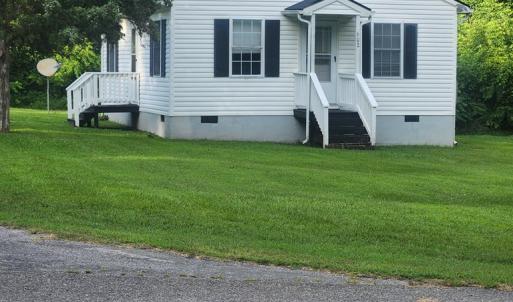 Photo #24 of 602 West 11th, Victoria, VA 0.5 acres