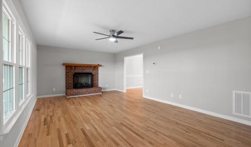 Photo #5 of 842 Hardtimes Road, Farmville, VA 3.7 acres