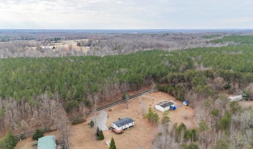 Photo #30 of 2714 Stage Coach Road, Farmville, VA 2.1 acres
