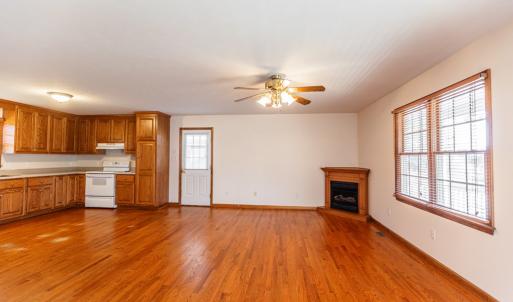 Photo #5 of 1975 Morning Star Road, Appomattox, VA 1.7 acres