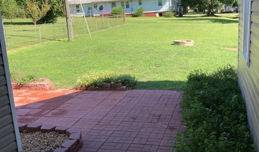 Photo #3 of 412 West 4th Street, Blackstone, VA 0.3 acres