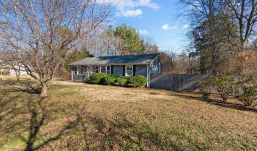 Photo #29 of 400 Germantown Rd, Farmville, VA 0.9 acres