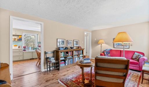 Photo #4 of 400 Germantown Rd, Farmville, VA 0.9 acres