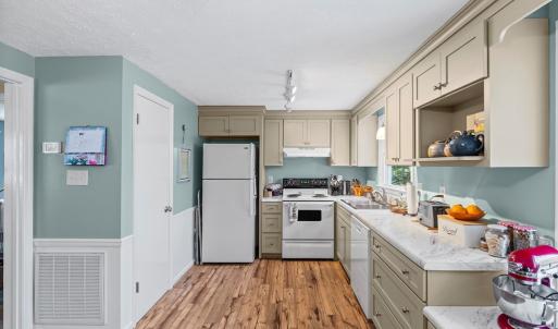 Photo #7 of 400 Germantown Rd, Farmville, VA 0.9 acres