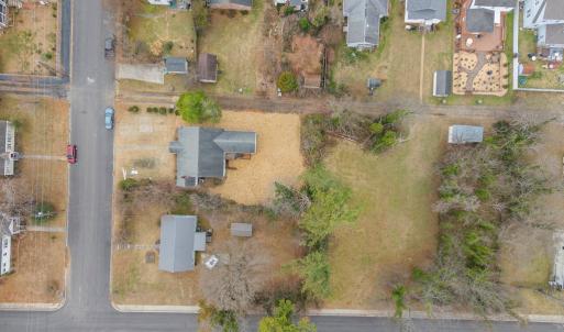 Photo #37 of 702 Irving Street, Farmville, VA 0.2 acres