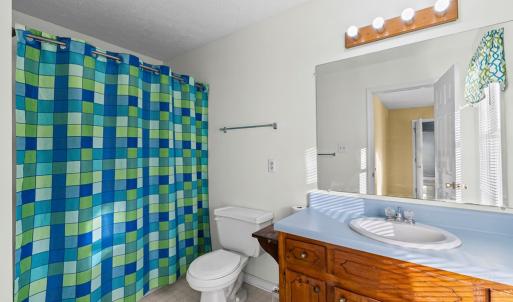 Photo #14 of 441 W Courthouse Rd, Crewe, VA 2.7 acres