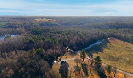 Photo #34 of 441 W Courthouse Rd, Crewe, VA 2.7 acres