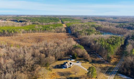 Photo #35 of 441 W Courthouse Rd, Crewe, VA 2.7 acres