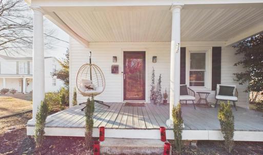 Photo #2 of 313 N Bridge St, Farmville, VA 0.2 acres