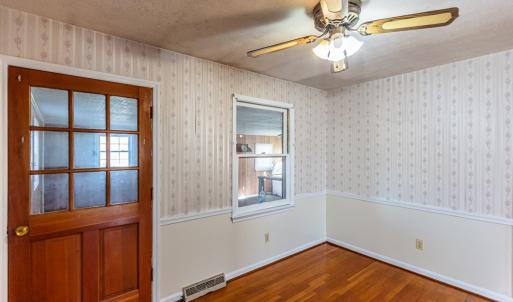 Photo #17 of 1130 Vermillion Rd, Appomattox, VA 1.6 acres