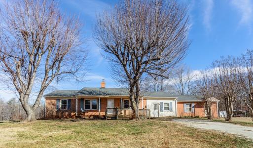 Photo #2 of 1130 Vermillion Rd, Appomattox, VA 1.6 acres