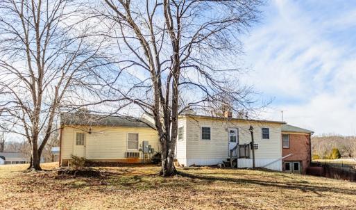 Photo #30 of 1130 Vermillion Rd, Appomattox, VA 1.6 acres