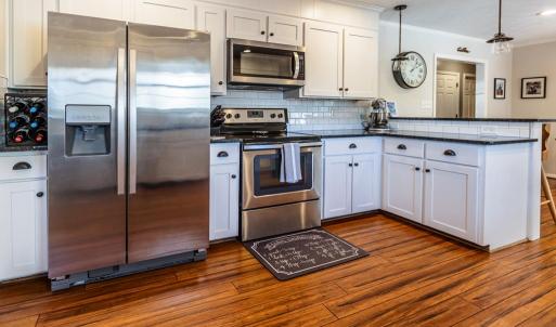 Photo #12 of 124 Walton Drive, Appomattox, VA 0.5 acres