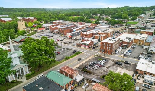 Photo #43 of 215 West Third Street, Farmville, VA 0.1 acres