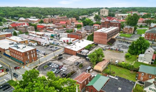 Photo #45 of 215 West Third Street, Farmville, VA 0.1 acres