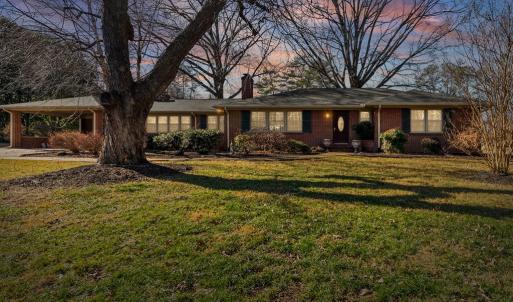 Photo #3 of 701 Fourth Ave, Farmville, VA 0.6 acres