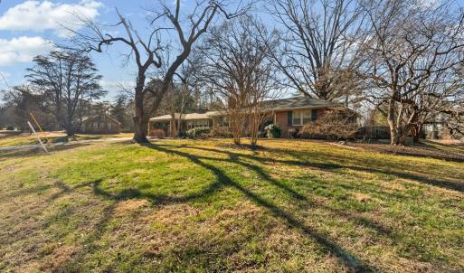 Photo #45 of 701 Fourth Ave, Farmville, VA 0.6 acres