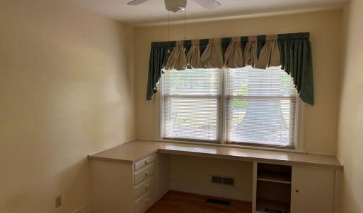 Photo #41 of 701 Fourth Ave, Farmville, VA 0.6 acres