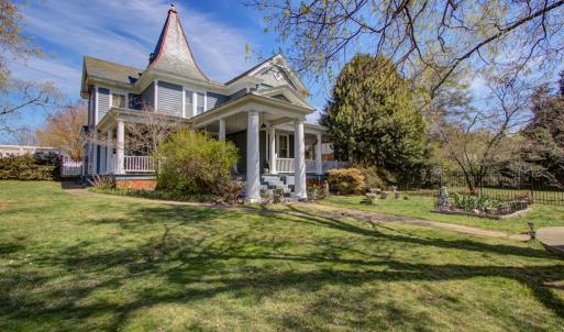 Photo #5 of 401 King Street, Keysville, VA 0.4 acres