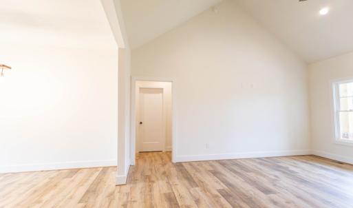 Photo #35 of 2427 Double Bridges Road, Appomattox, VA 1.1 acres