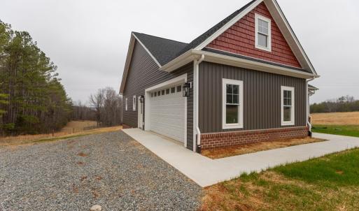 Photo #39 of 2427 Double Bridges Road, Appomattox, VA 1.1 acres