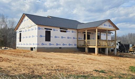 Photo #4 of 2078 EAST COURTHOUSE ROAD, Blackstone, VA 2.0 acres