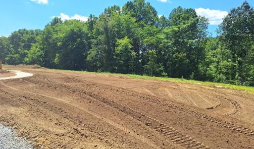 Photo #4 of 2078 EAST COURTHOUSE ROAD, Blackstone, VA 2.0 acres